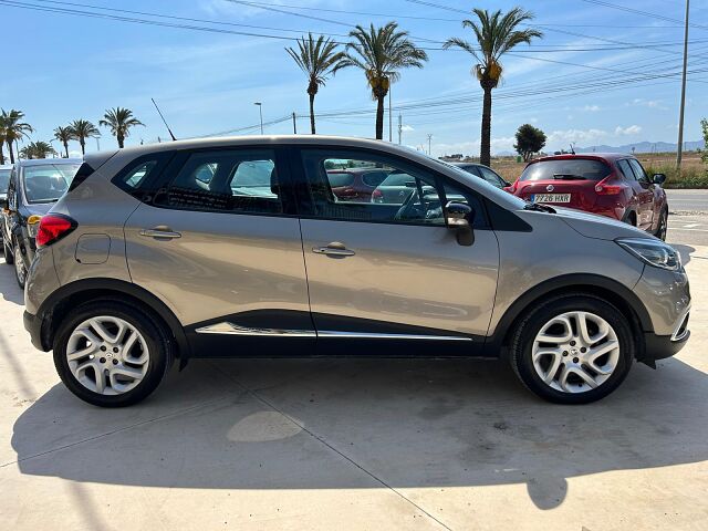 RENAULT CAPTUR ZEN 1.2 TCE AUTO SPANISH LHD IN SPAIN 90000 MILES SUPERB 2015